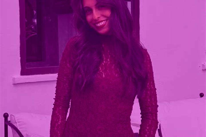 Ellie, 21 — Escort in San Martino Destra, Italy