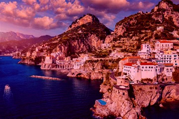 Ellie, 21 — Escort in Tramonti, Italy