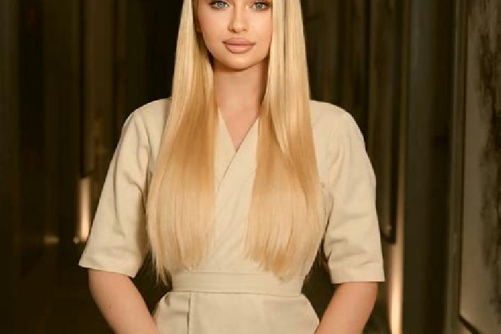 Ellie, 22, a blonde amber-eyed caucasian companion based in Stepfershausen. Offering Overnight, Tantra, Erotic Massage. Available for incall and outcall, day...