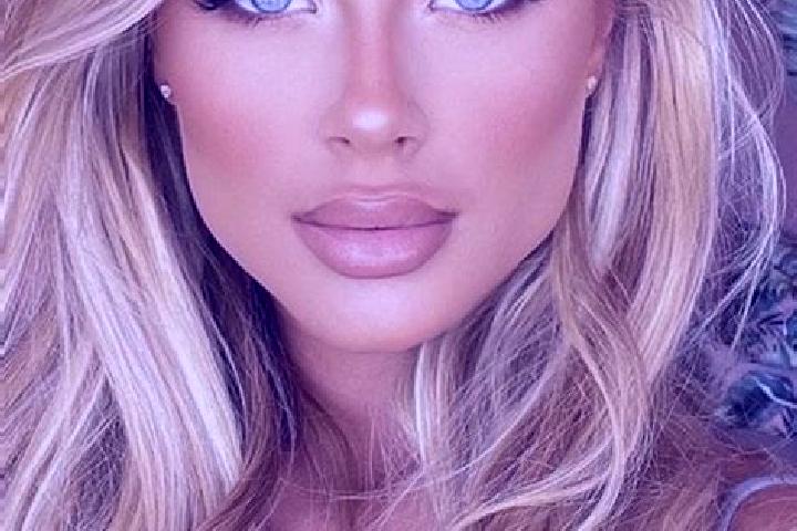 Ellie, 22, a blonde blue-eyed latina companion based in Daliu. Offering Tantra, CIM, GFE, Couples, Massage. Available for incall and outcall, day and evening...