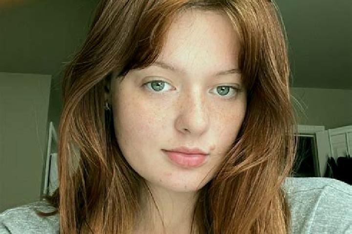 Ellie, 22, a chestnut grey-eyed mixed companion based in Maserada sul Piave. Offering Duos, Deep French Kissing, CIM, Party Girl. Available for incall and ou...