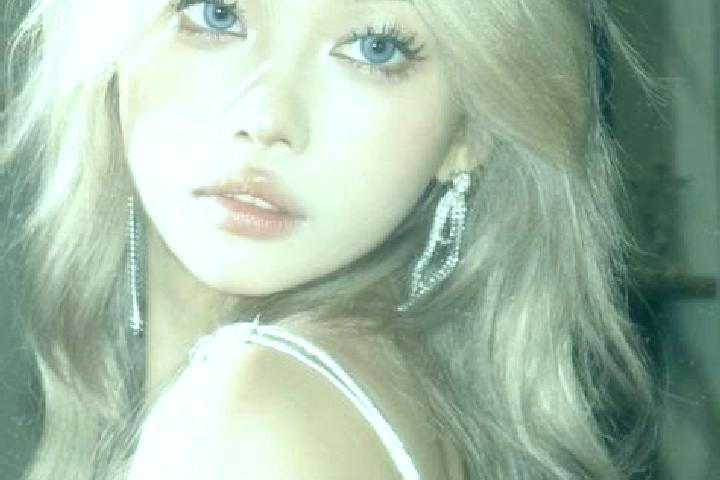Ellie, 22, a platinum blonde amber-eyed asian companion based in Xiayuan. Offering Tantra, Dinner Date, A-Level. Available for incall and outcall, overnight ...