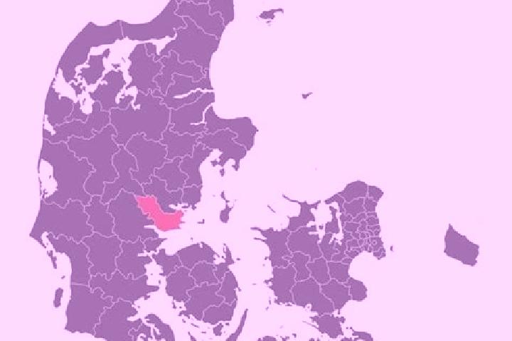Ellie, 22 — Escort in Hedensted, Denmark
