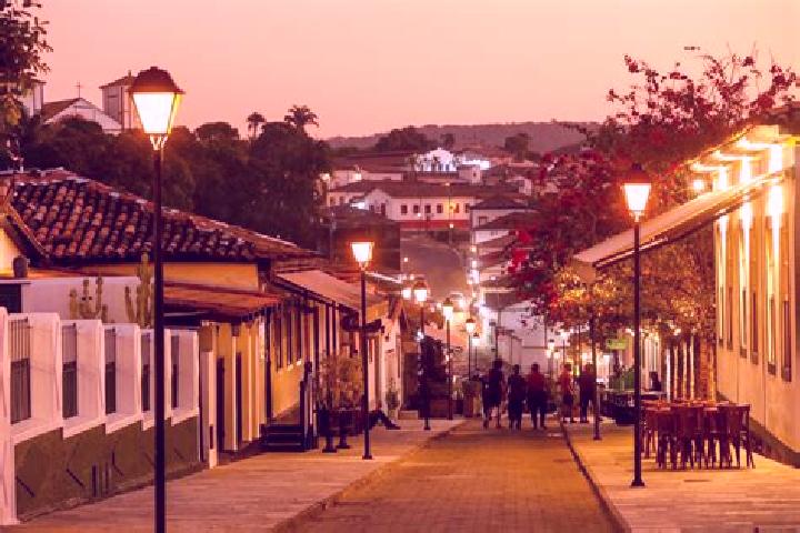 Ellie, 22 — Escort in Pirenopolis, Brazil