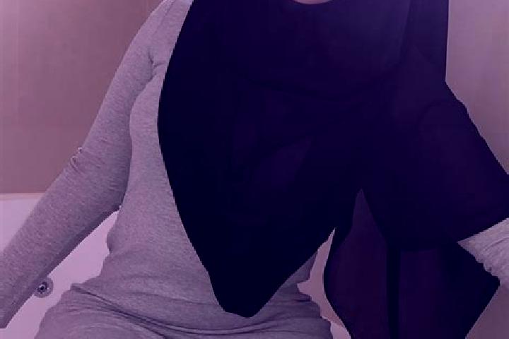 Ellie, 22 — Escort in Qishn, Yemen