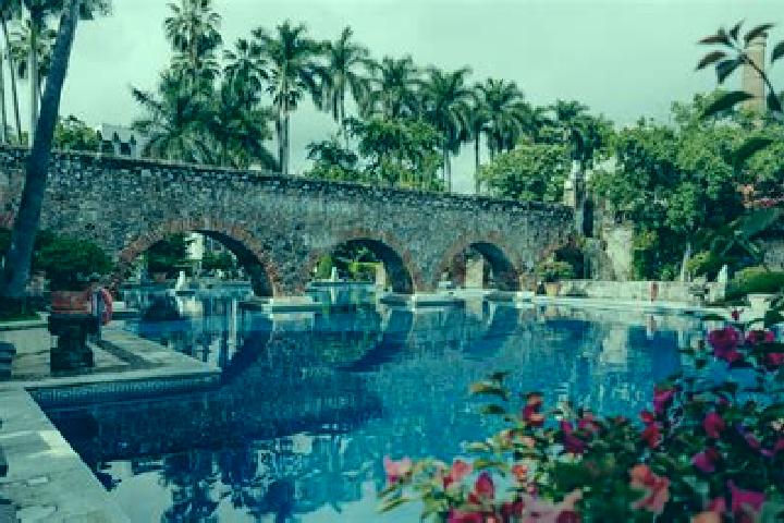 Ellie, 22 — Escort in Villa Hermosa, Mexico
