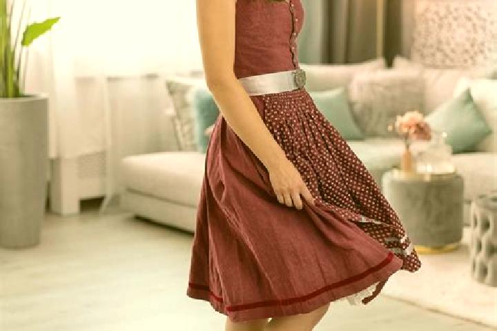 Ellie, 22 — Escort in Vrbno pod Pradedem, Czech Republic