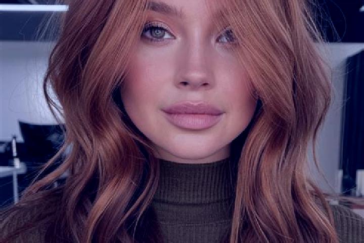 Ellie, 23, a auburn grey-eyed caribbean companion based in Vaida-Camaras. Offering OWO, BDSM, Girlfriend Experience. Available for incall and outcall, overni...