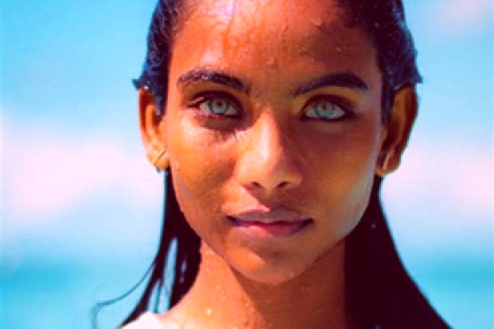 Ellie, 23, a black blue-eyed indian companion based in Guimaec. Offering GFE, CIM, Girlfriend Experience, OWO. Available for incall and outcall, day and even...
