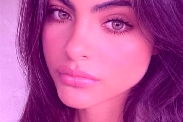 Ellie, 23, a black hazel-eyed latina companion based in Yingde er. Offering 69, Fetish, Duos, Overnight. Available for incall and outcall, day and evening da...