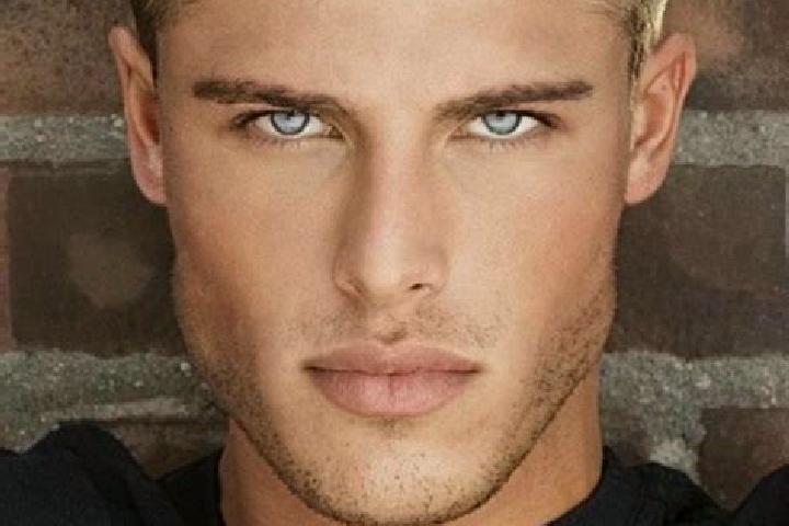 Ellie, 23, a blonde grey-eyed caucasian companion based in Calopezzati. Offering BDSM, Deep French Kissing, CIM, Fetish. Available for incall and outcall, ov...