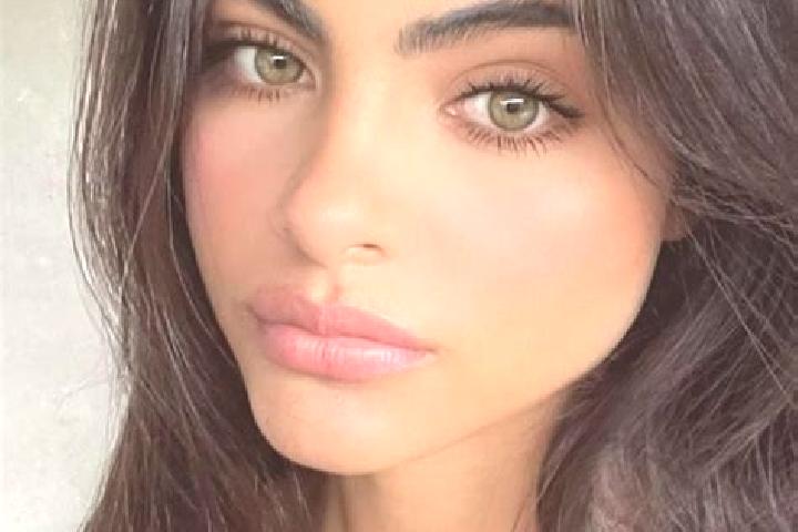 Ellie, 23, a brunette amber-eyed middle eastern companion based in Grand. Offering Domination, Roleplay, CIM, Overnight. Available for incall and outcall, ov...