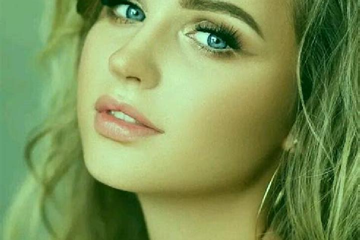 Ellie, 23, a dark blonde blue-eyed european companion based in Nyangao. Offering Tantra, Travel Companion, Party Girl. Available for incall and outcall, over...