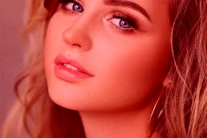 Ellie, 23, a dark blonde blue-eyed mediterranean companion based in Cyril. Offering Girlfriend Experience, Travel Companion, Couples, Striptease. Available f...