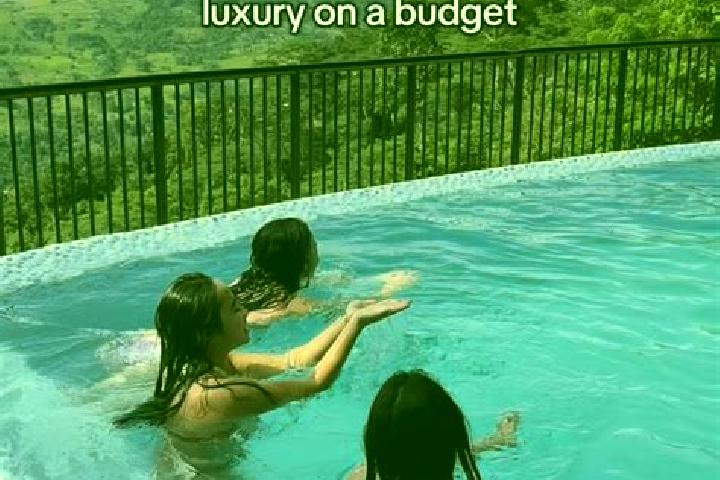 Ellie, 23 — Escort in Busay, Philippines
