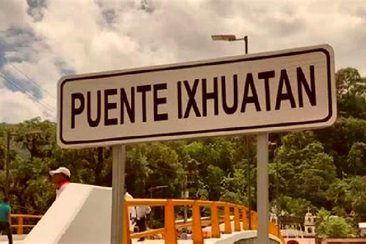 Ellie, 23 — Escort in Ixhuatan, Mexico