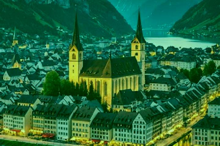 Ellie, 23 — Escort in Montagny, Switzerland