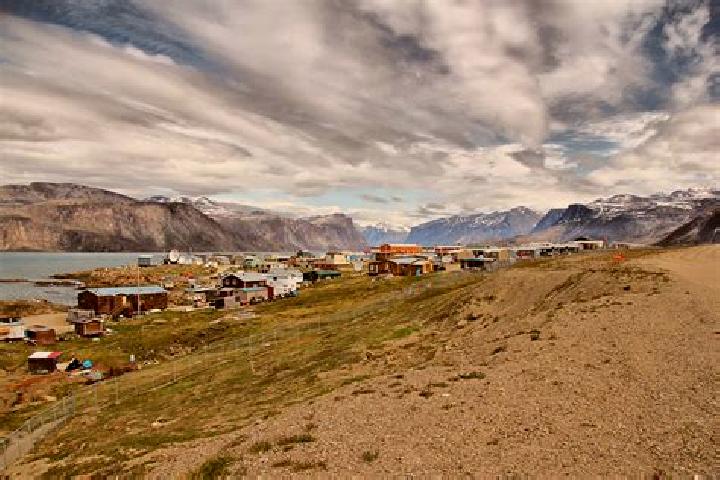 Ellie, 23 — Escort in Pangnirtung, Canada