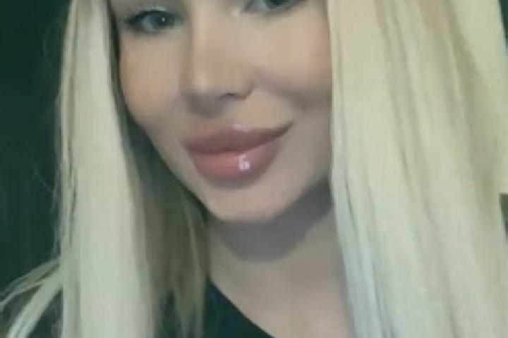Ellie, 23 — Escort in Ravon, Uzbekistan