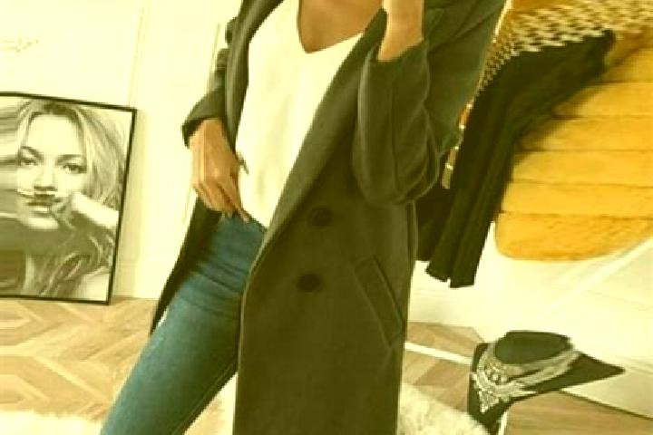 Ellie, 23 — Escort in Sverdlovskiy, Russia