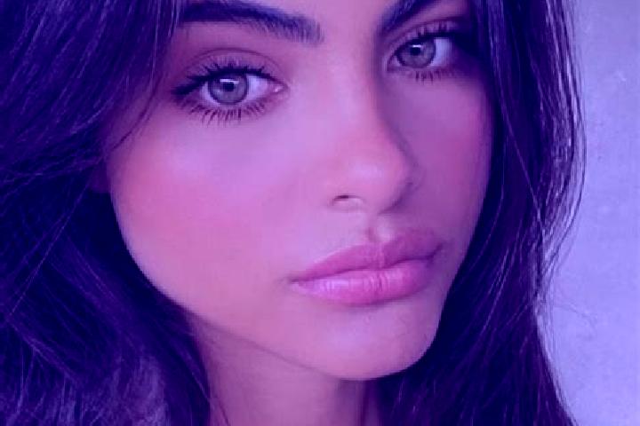 Ellie, 24, a black brown-eyed indian companion based in Ouregbabre. Offering Dinner Date, Deep French Kissing, Travel Companion. Available for incall and out...
