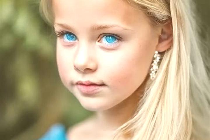 Ellie, 24, a blonde blue-eyed asian companion based in Mount Richon. Offering Couples, A-Level, Deep French Kissing, OWO. Available for incall and outcall, d...