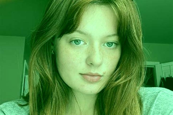 Ellie, 24, a blonde brown-eyed mediterranean companion based in Outokumpu. Offering GFE, Roleplay, Couples, OWO, Deep French Kissing. Available for incall an...