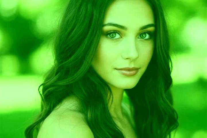 Ellie, 24, a chestnut hazel-eyed european companion based in Looberghe. Offering CIM, Girlfriend Experience, Party Girl, 69. Available for incall and outcall...