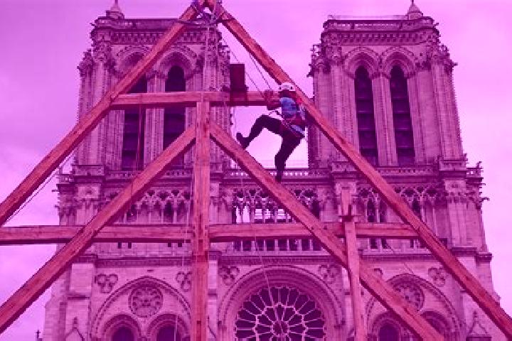 Ellie, 24 — Escort in Arthaz-Pont-Notre-Dame, France