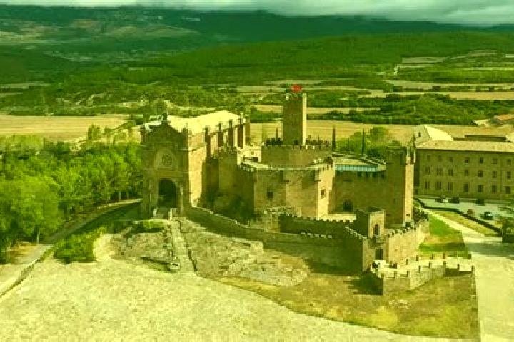 Ellie, 24 — Escort in Itero del Castillo, Spain