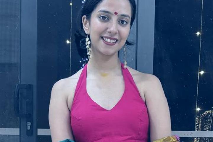 Ellie, 24 — Escort in Kudlu, India