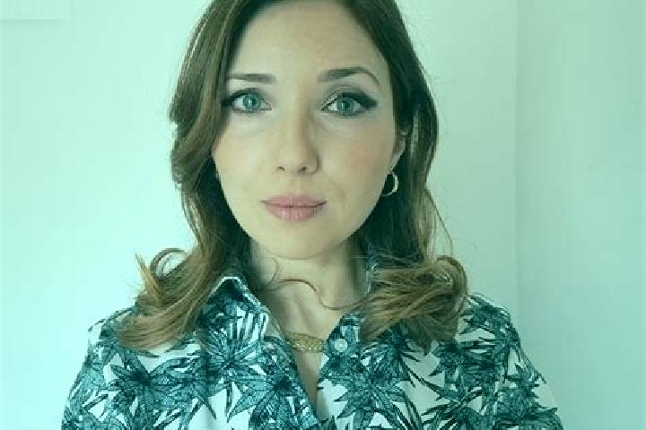 Ellie, 24 — Escort in Parma Heights, United States
