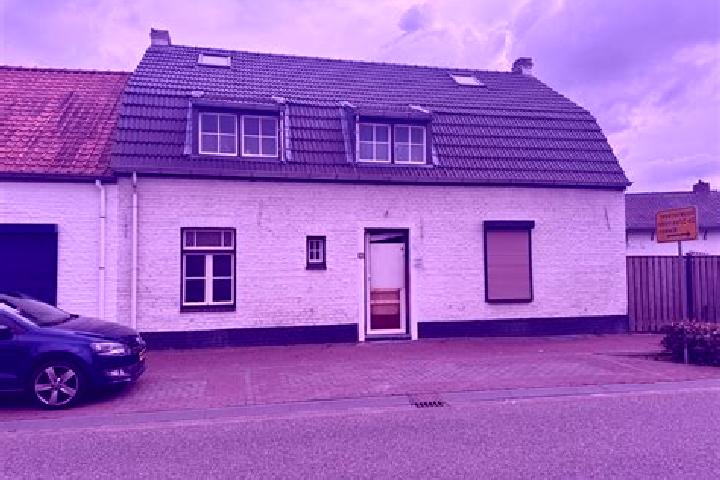 Ellie, 24 — Escort in Posterholt, Netherlands