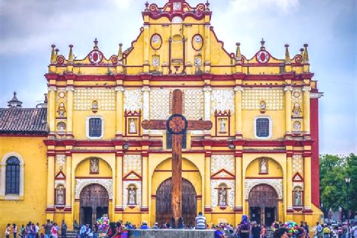 Ellie, 24 — Escort in San Cristobal Hidalgo, Mexico