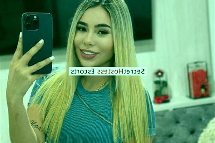 Ellie, 24 — Escort in Santo Domingo, Venezuela