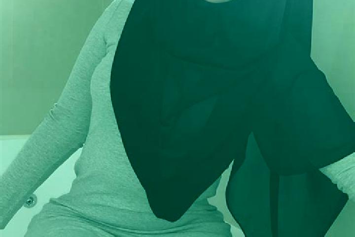 Ellie, 24 — Escort in Siahrud Sar, Iran