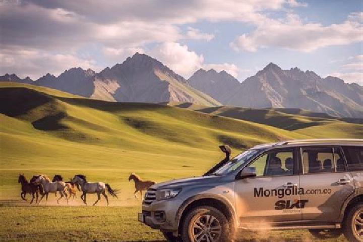 Ellie, 24 — Escort in Teshig, Mongolia