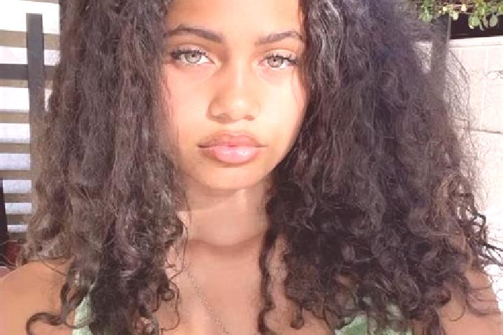 Ellie, 25, a black green-eyed mixed companion based in Longridge. Offering Party Girl, Roleplay, Striptease. Available for incall and outcall, day and evenin...