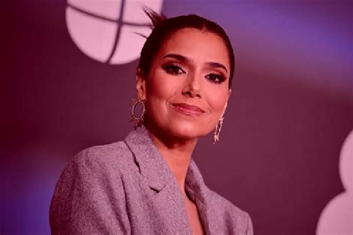 Ellie, 25, a black grey-eyed latina companion based in Karaye. Offering Couples, Deep French Kissing, 69. Available for incall and outcall, day and evening d...