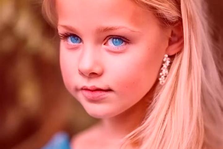 Ellie, 25, a blonde blue-eyed caucasian companion based in Har Adar. Offering Duos, Roleplay, Overnight. Available for incall and outcall, day and evening da...