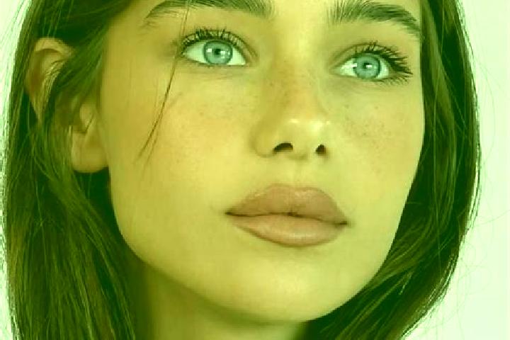 Ellie, 25, a brunette brown-eyed middle eastern companion based in Beaumont-sur-Sarthe. Offering Duos, Overnight, Couples. Available for incall and outcall, ...