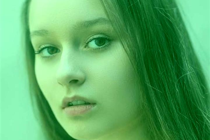 Ellie, 25, a dark blonde amber-eyed ebony companion based in Kosice. Offering Dinner Date, Girlfriend Experience, 69, Prostate Massage. Available for incall ...