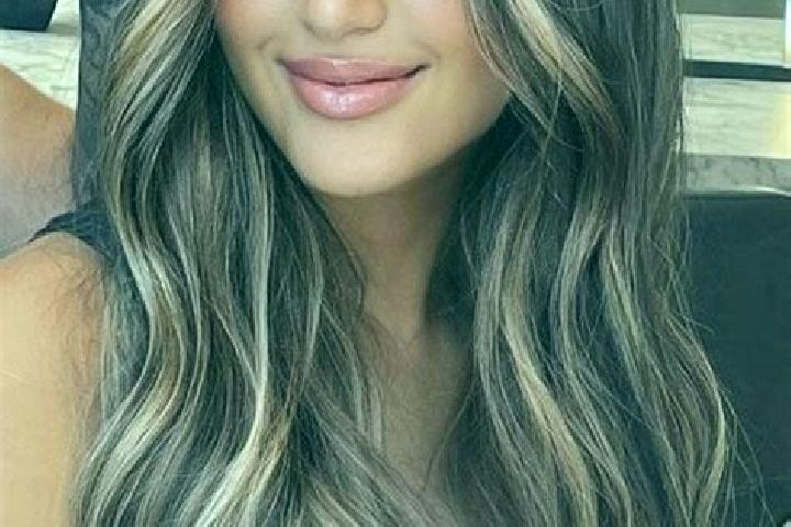 Ellie, 25, a dark blonde brown-eyed caucasian companion based in Volketswil / Volketswil (Dorf). Offering Girlfriend Experience, Massage, Striptease, Erotic ...