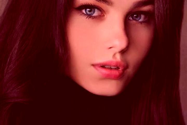 Ellie, 25, a red grey-eyed slavic companion based in Paraopeba. Offering 69, Prostate Massage, Roleplay. Available for incall and outcall, overnight bookings...