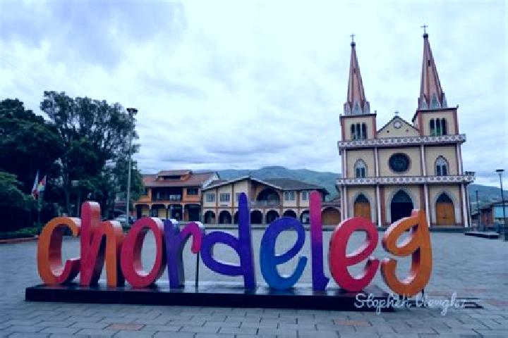 Ellie, 25 — Escort in Chordeleg, Ecuador