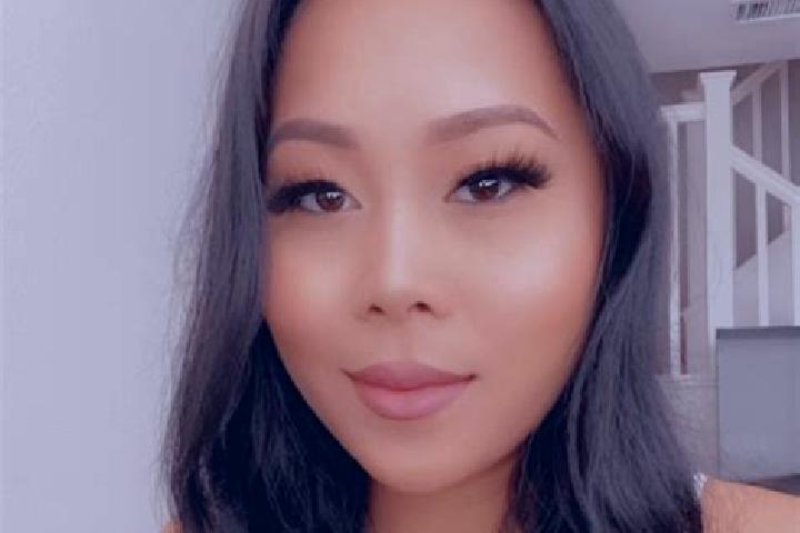 Ellie, 25 — Escort in Kapolei, United States