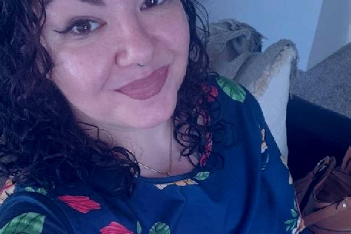 Ellie, 25 — Escort in Maury City, United States