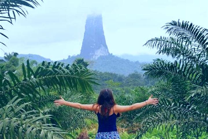 Ellie, 25 — Escort in Sao Benedito, Brazil
