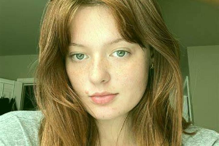 Ellie, 26, a auburn amber-eyed caribbean companion based in Tres Marias. Offering A-Level, OWO. Available for incall and outcall, overnight bookings available.