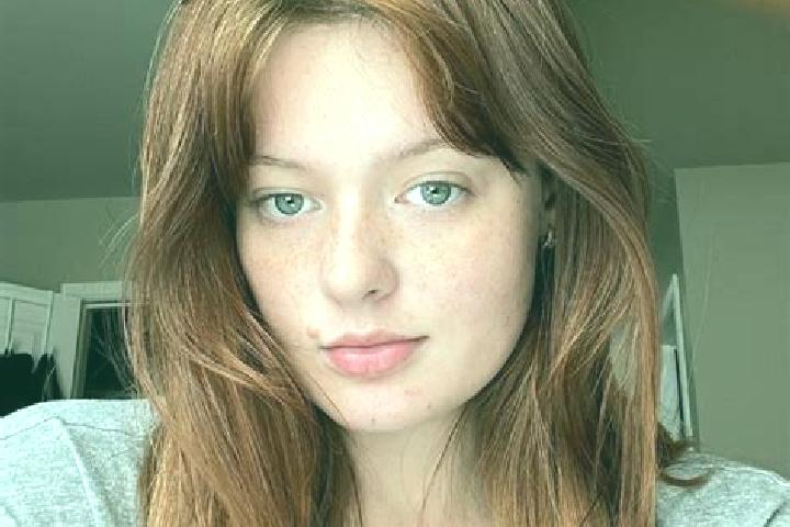 Ellie, 26, a auburn grey-eyed caucasian companion based in Cardenas. Offering Dinner Date, Duos, 69. Available for incall and outcall, overnight bookings ava...